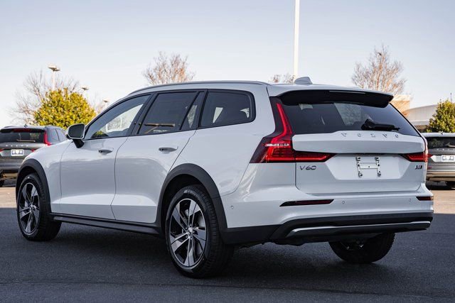 New 2026 Volvo V60 B5 Cross Country Plus w/ Protection Package Premier image 4