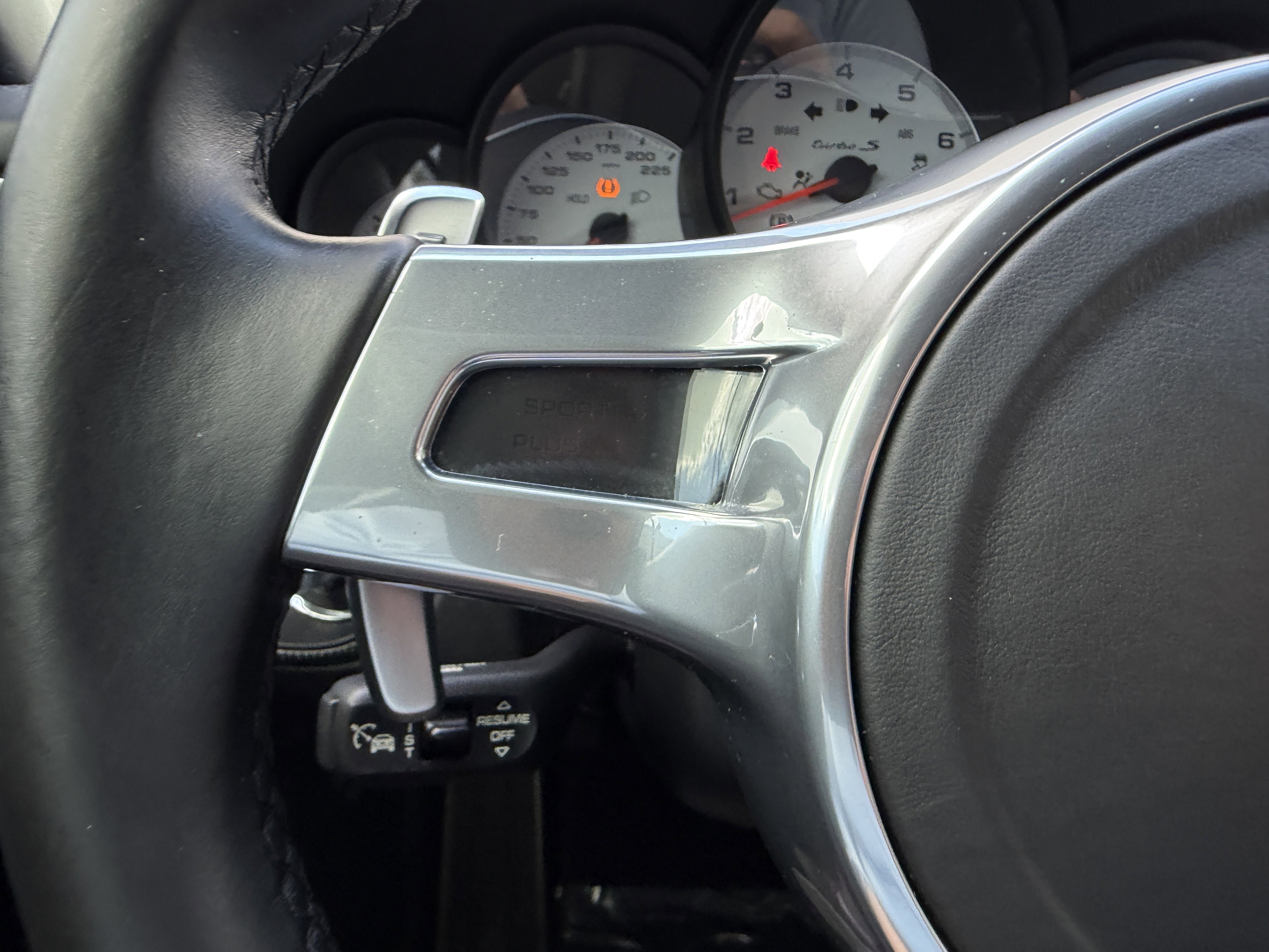 Certified 2015 Porsche 911 Turbo S image 29