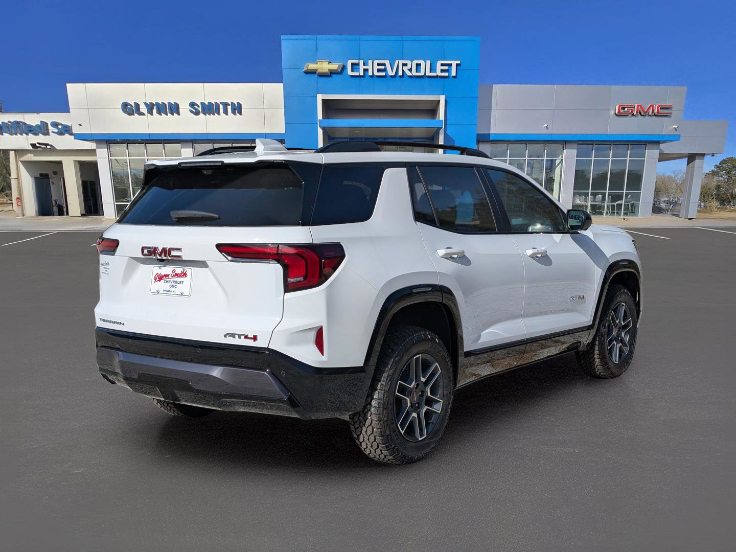 New 2026 GMC Terrain AT4 w/ Technology Package II AWD/4WD image 8