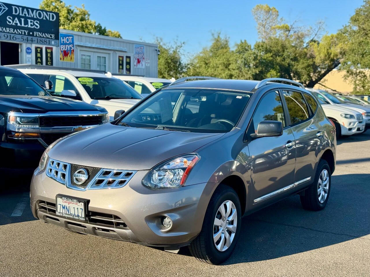 Used 2015 Nissan Rogue S w/ Convenience Package FWD image 3