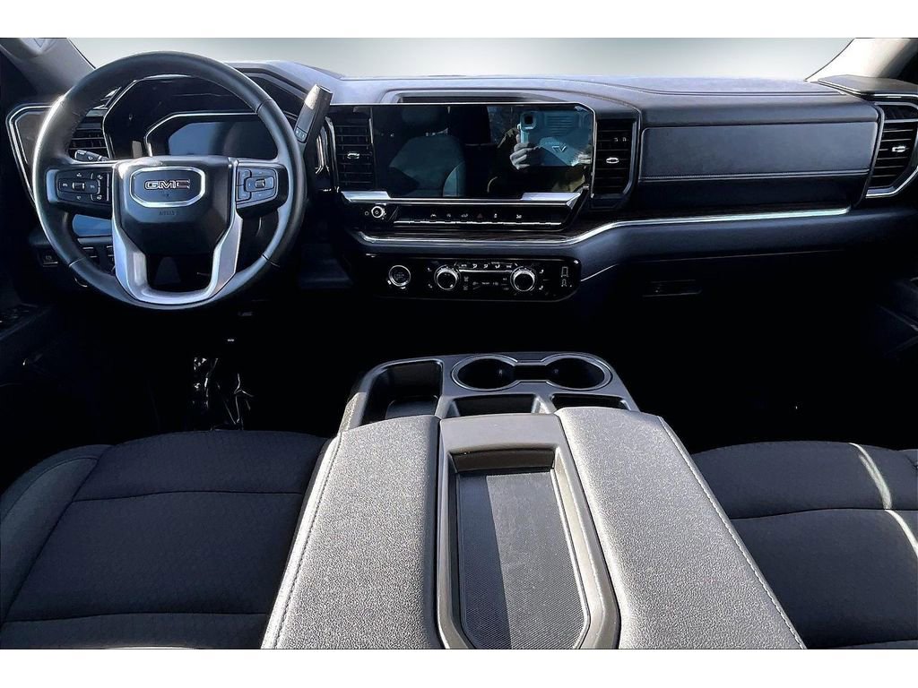 Used 2024 GMC Sierra 1500 Elevation image 8