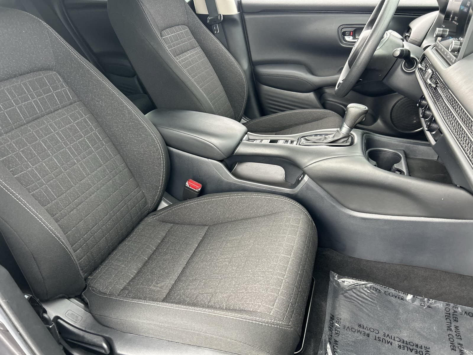 Certified 2025 Honda HR-V LX image 13