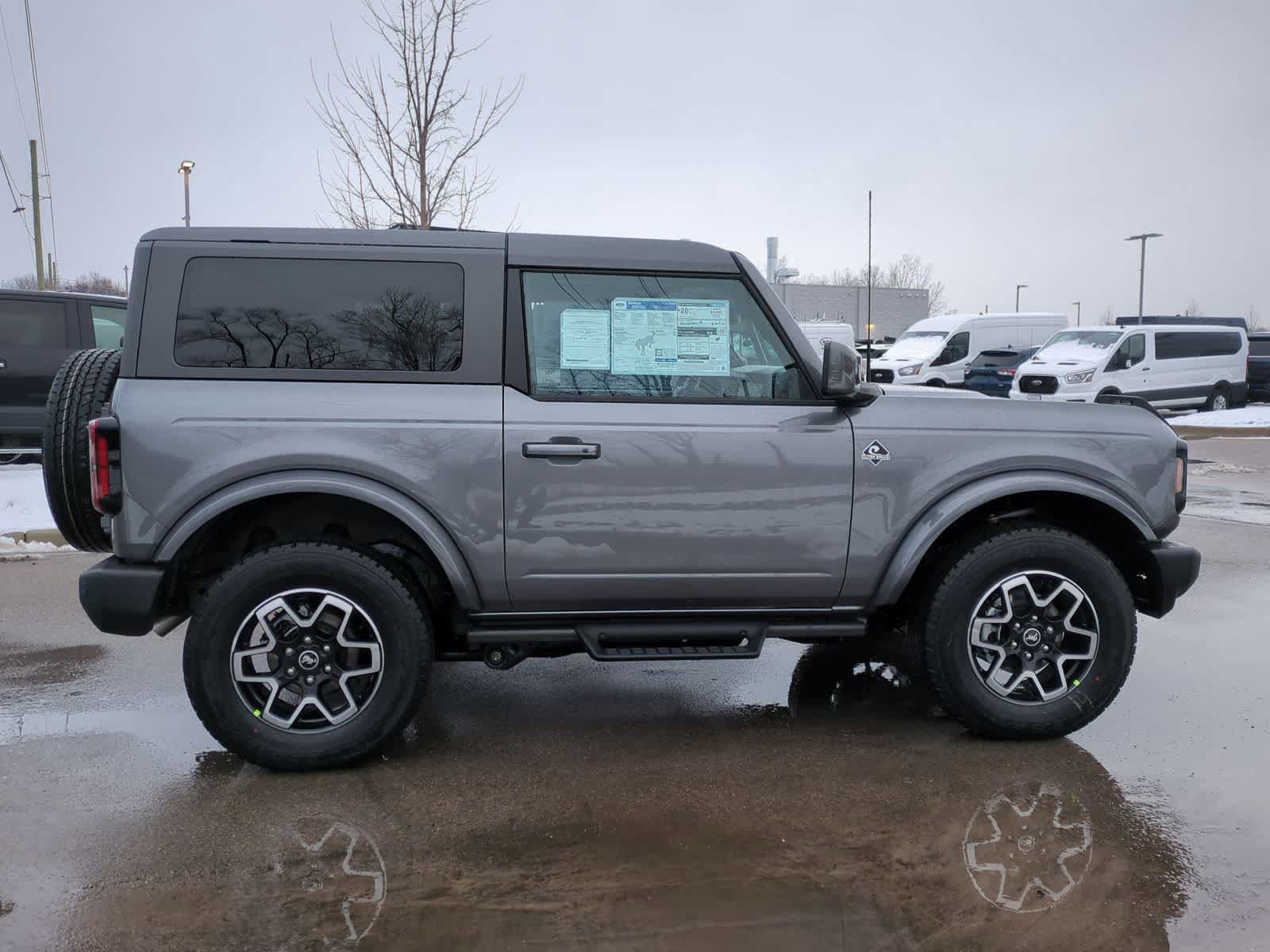 New 2023 Ford Bronco Outer Banks AWD/4WD image 6