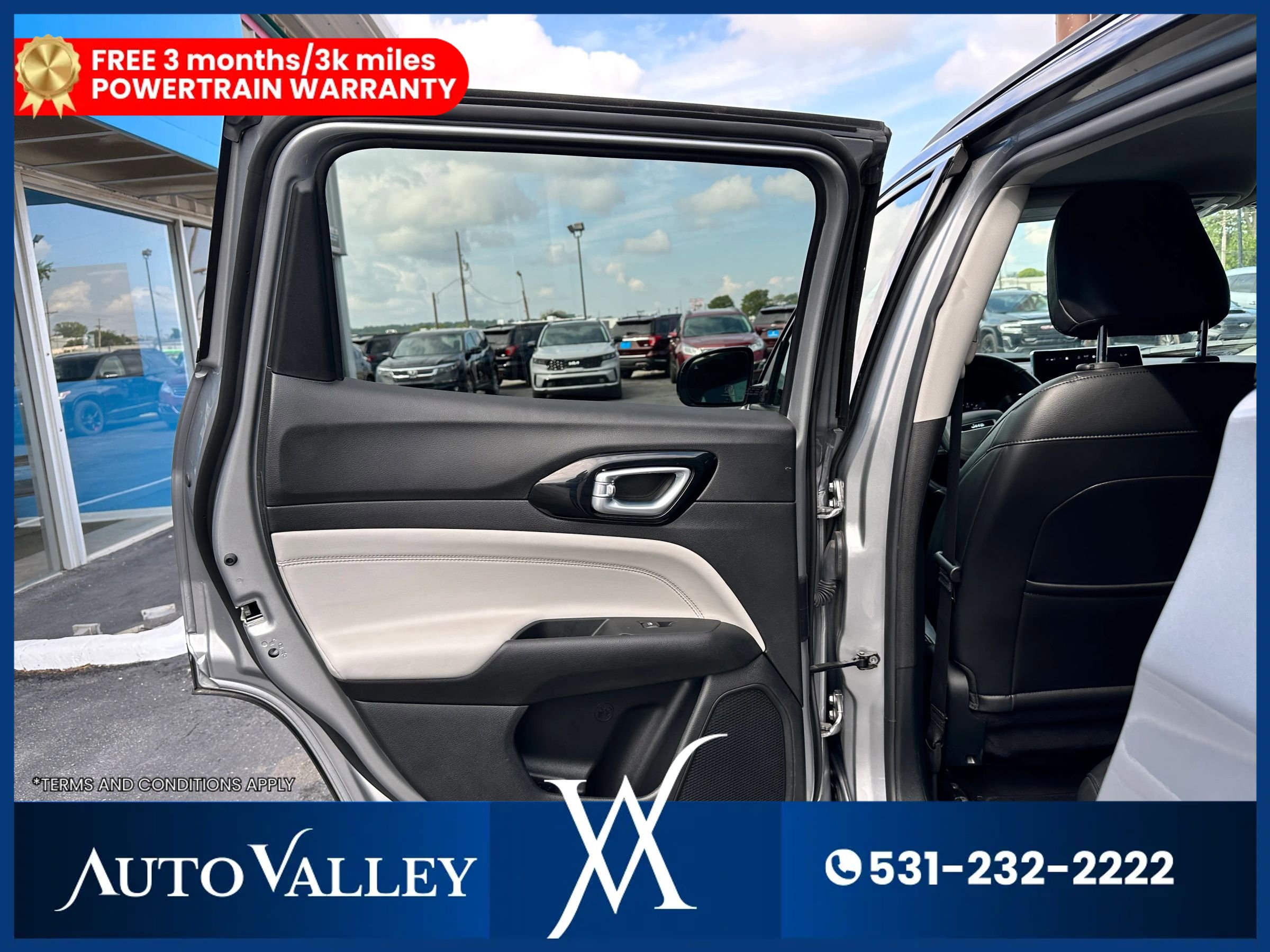 Used 2022 Jeep Compass Limited image 25