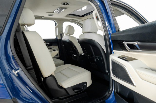 Used 2023 Kia Telluride S w/ S Sunroof Package FWD image 45