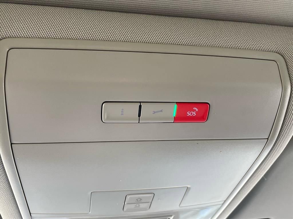 Used 2023 Volkswagen Atlas SEL image 16