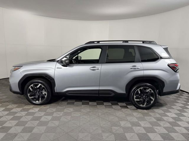 Certified 2025 Subaru Forester Limited image 11