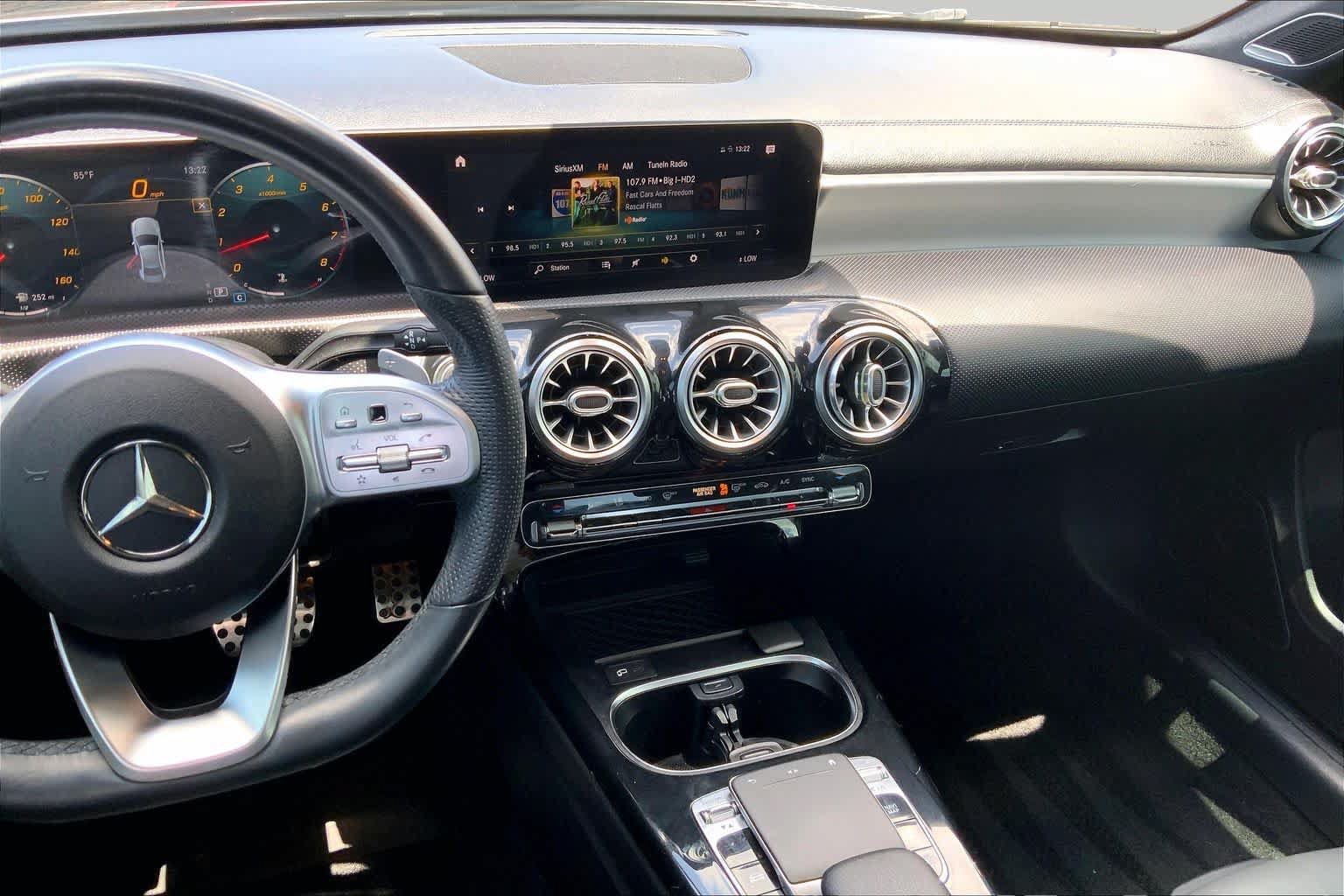 Used 2019 Mercedes-Benz A 220 image 6