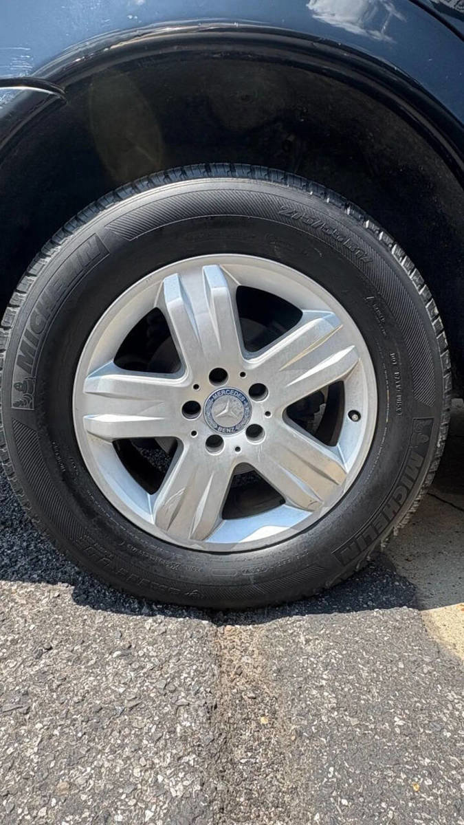 Used 2005 Mercedes-Benz ML 350 4MATIC image 5