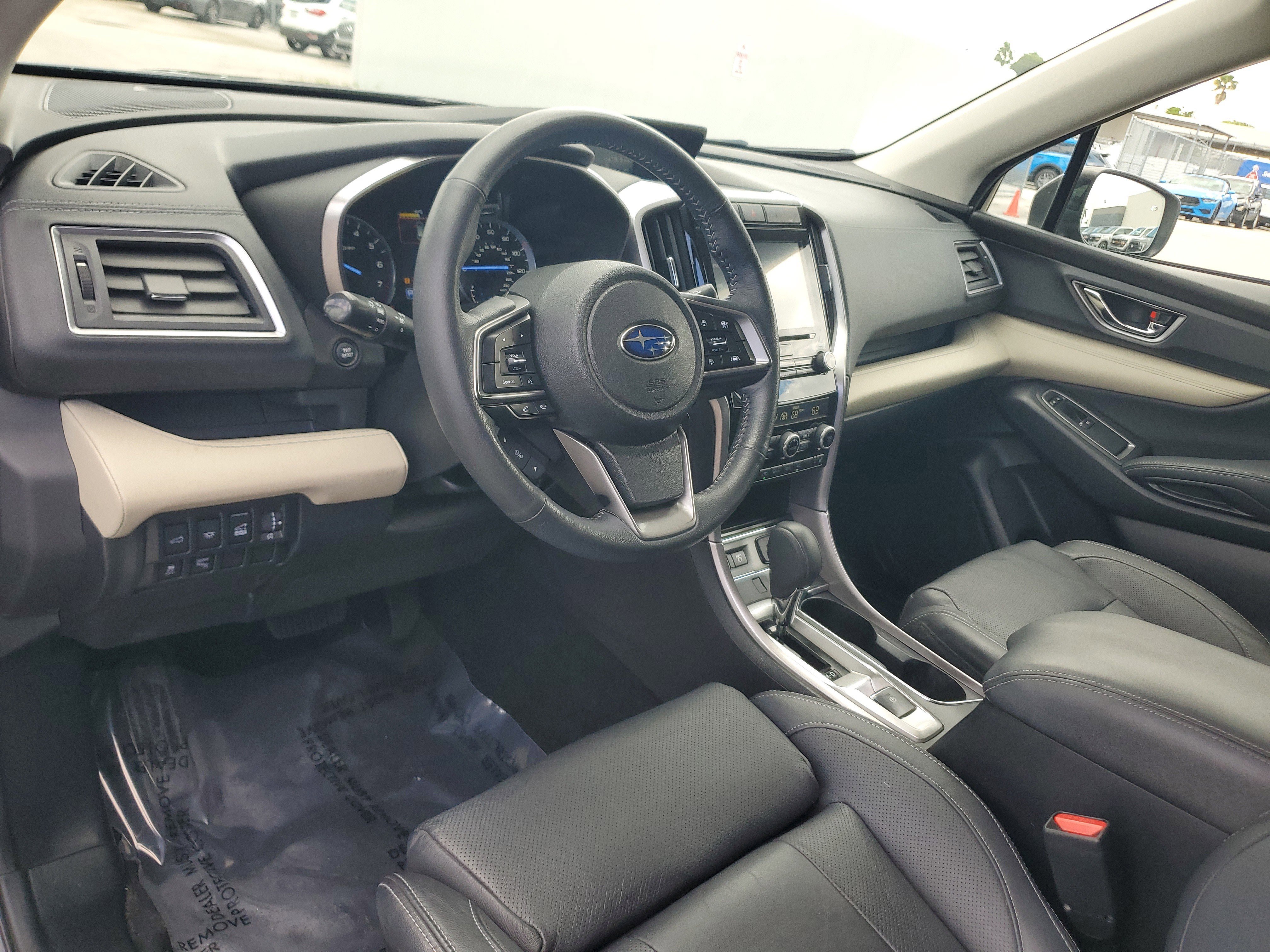 Used 2020 Subaru Ascent Limited w/ Popular Package #3 image 9