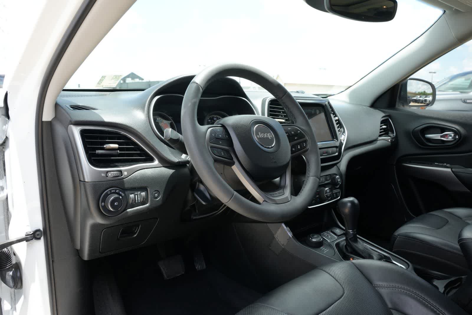 Used 2022 Jeep Cherokee Limited AWD/4WD image 14