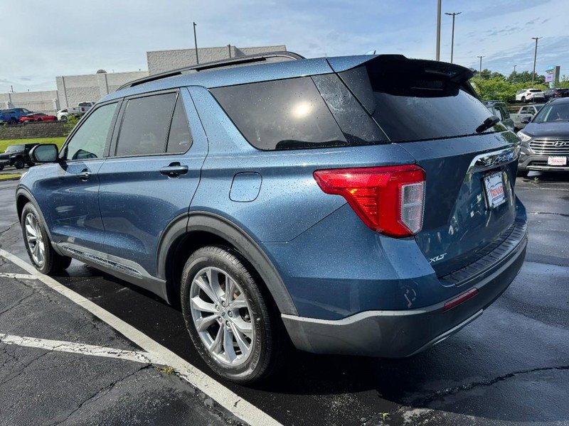 Used 2020 Ford Explorer XLT w/ Equipment Group 202A RWD image 5