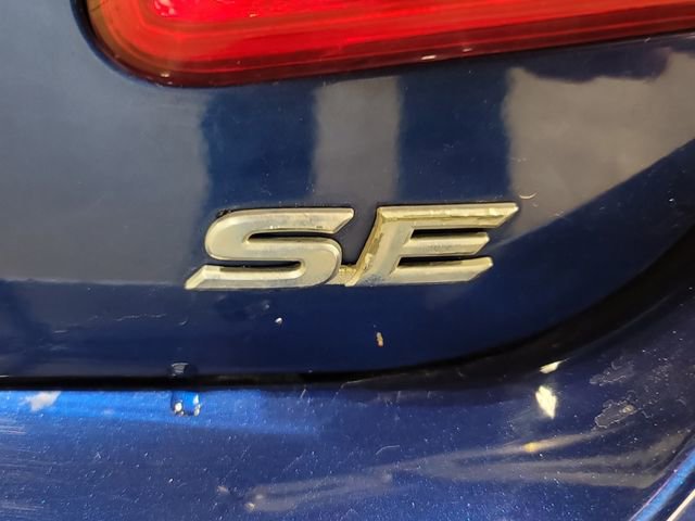 Used 2010 Toyota Camry SE FWD image 26