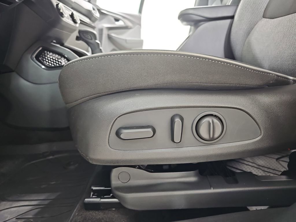 Certified 2023 Chevrolet TrailBlazer LT w/ Convenience Package image 34