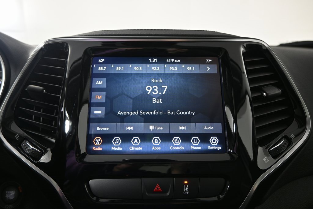 Used 2022 Jeep Cherokee Limited image 27