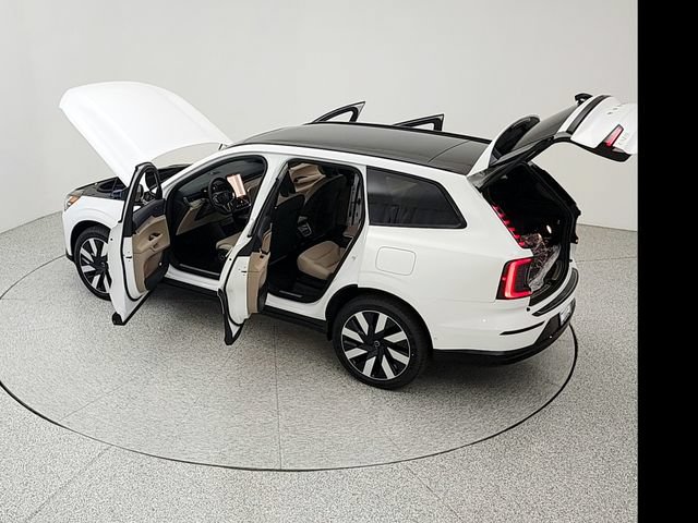 New 2026 Volvo EX90 Plus AWD/4WD image 40