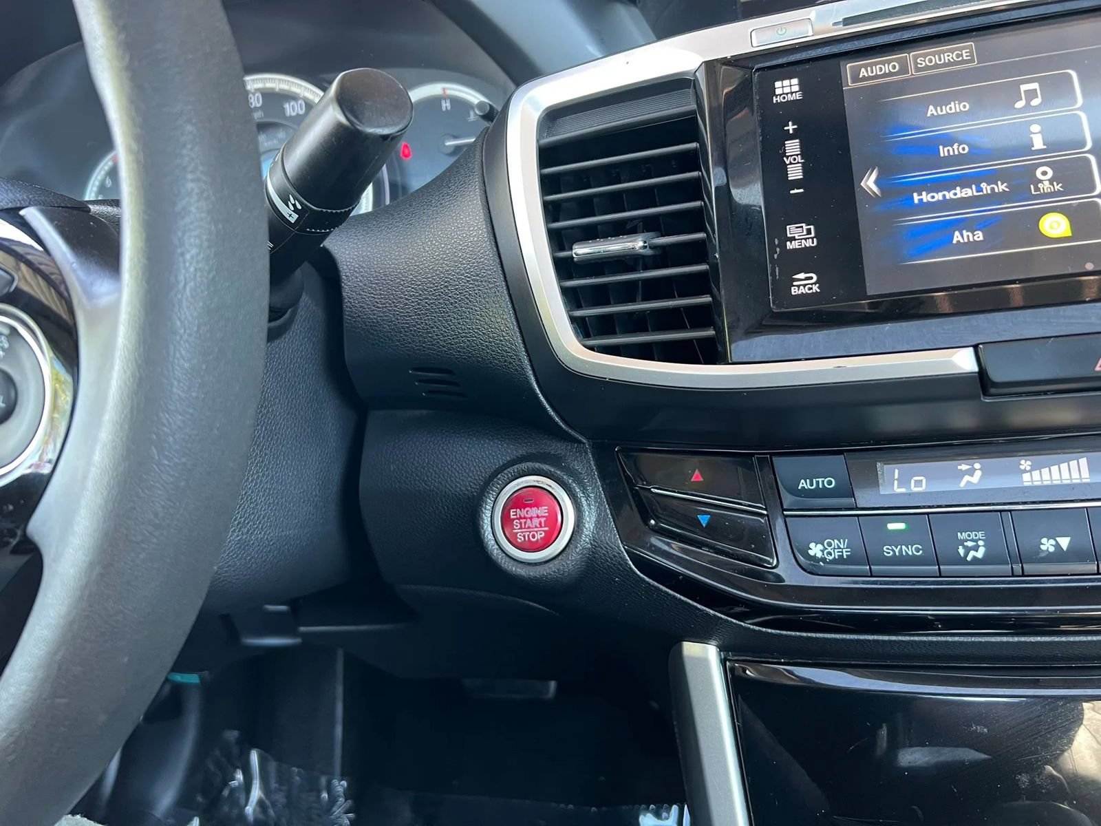 Used 2017 Honda Accord EX-L image 15