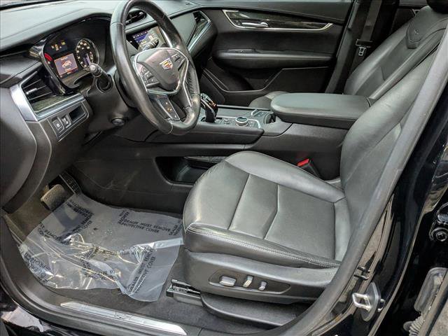 Used 2021 Cadillac XT5 Premium Luxury image 16