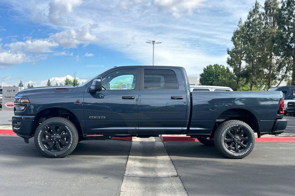 New 2026 RAM 2500 Big Horn AWD/4WD image 7