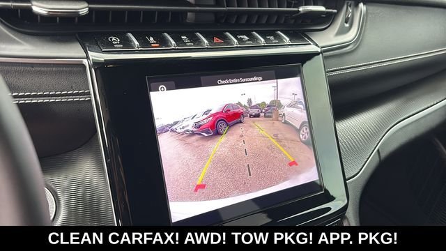 Used 2024 Jeep Grand Cherokee Altitude AWD/4WD image 17