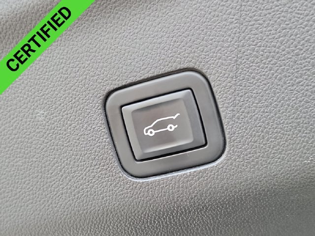 Certified 2022 Chevrolet Tahoe LT w/ Luxury Package AWD/4WD image 36
