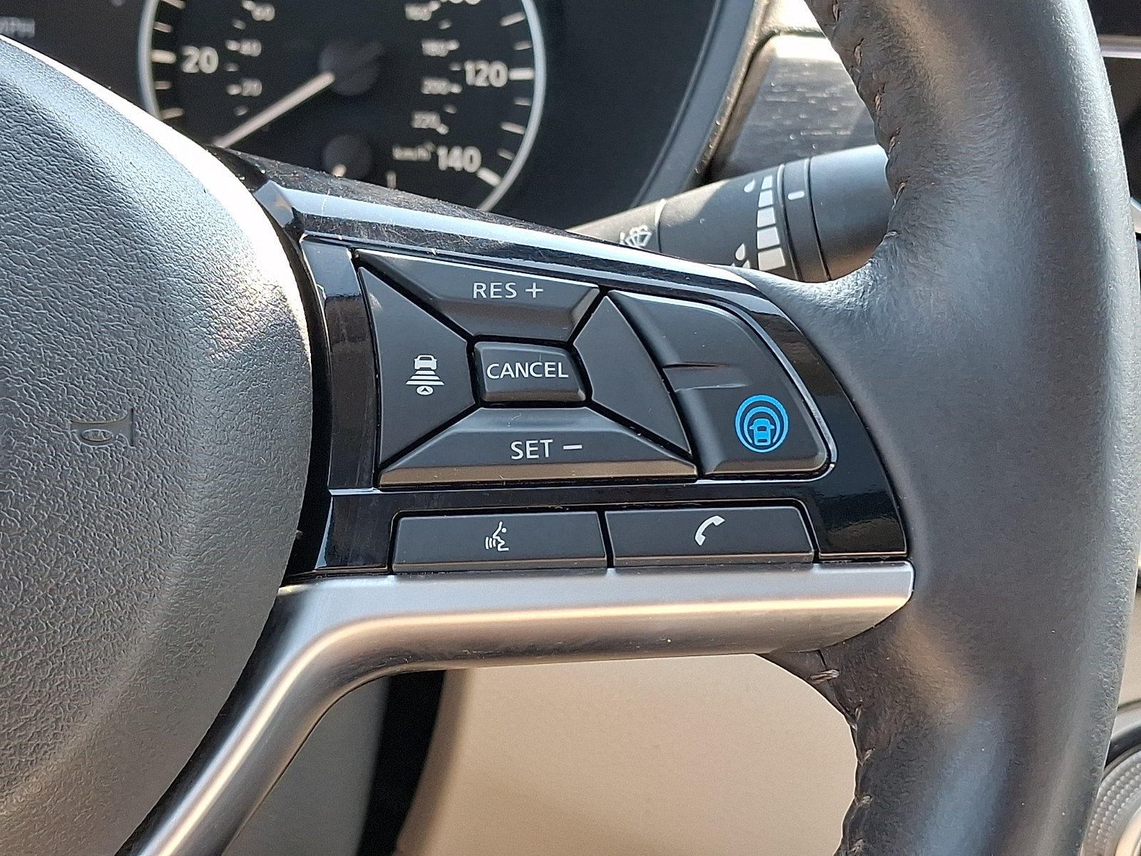 Certified 2023 Nissan Altima 2.5 SL FWD image 24