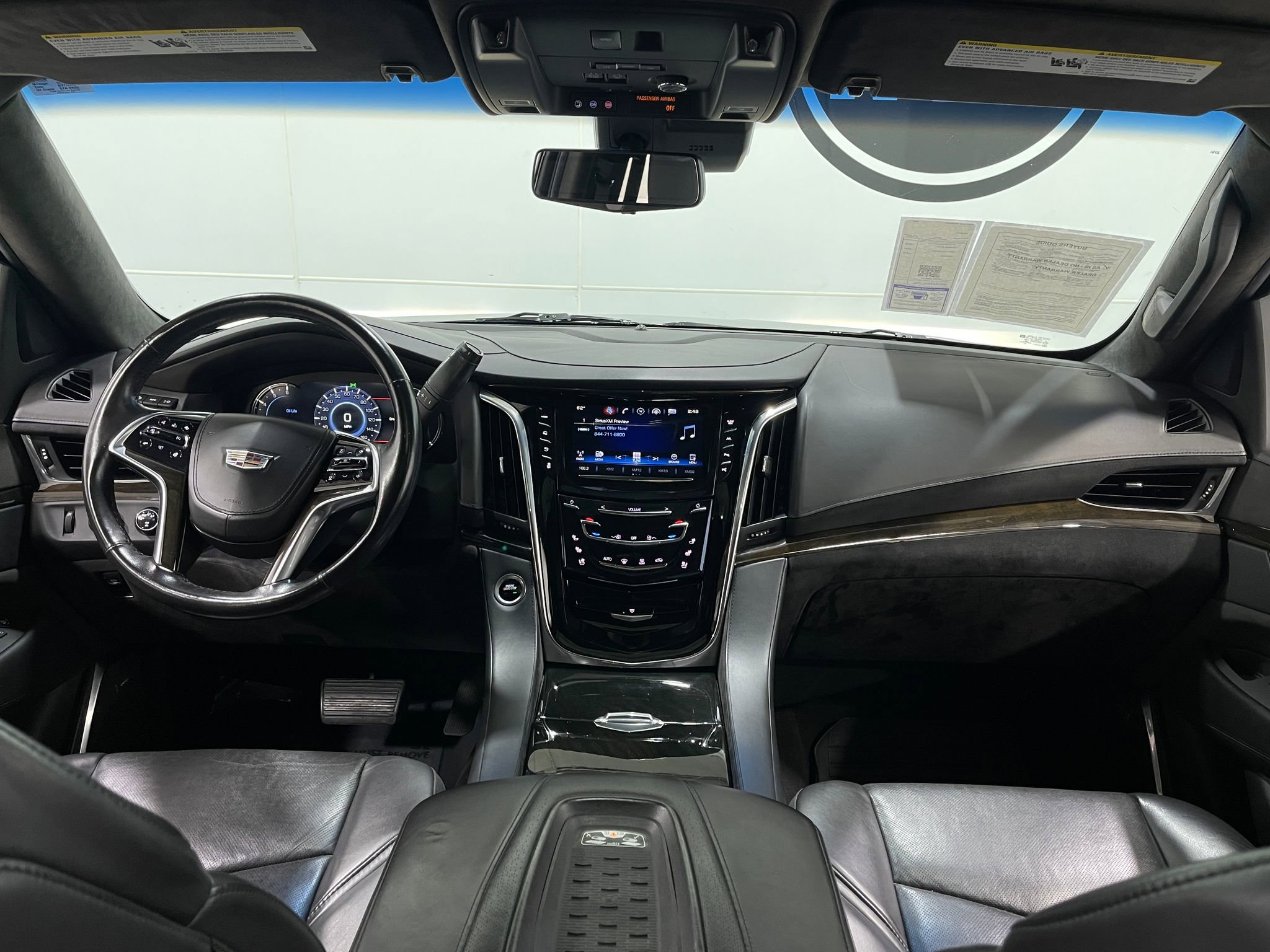 Used 2017 Cadillac Escalade ESV Platinum image 19