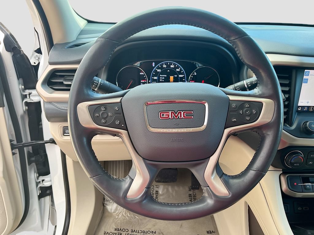 Used 2022 GMC Acadia Denali AWD/4WD image 11