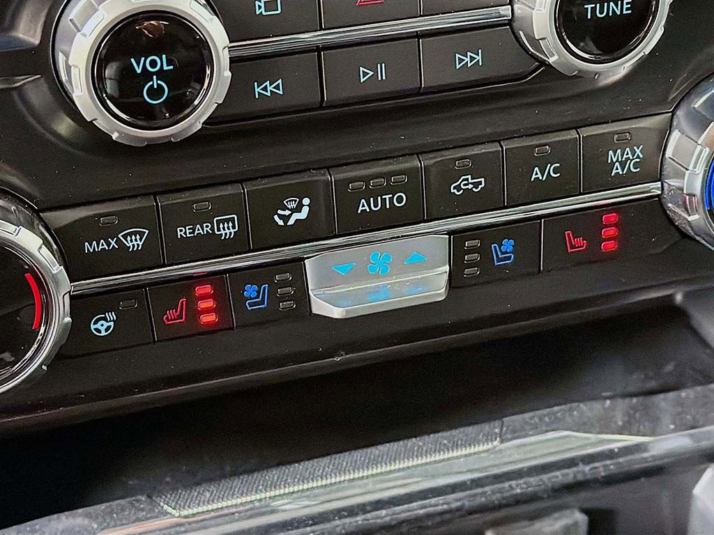 New 2026 Ford F250 Lariat w/ Lariat Ultimate Package image 41