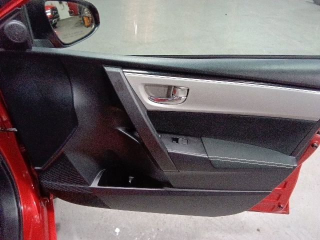 Used 2019 Toyota Corolla LE w/ Carpet Mat Package (TMS) FWD image 18