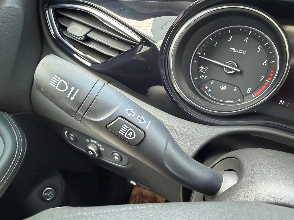 Used 2023 Buick Encore GX Select w/ Experience Buick Package AWD/4WD image 22