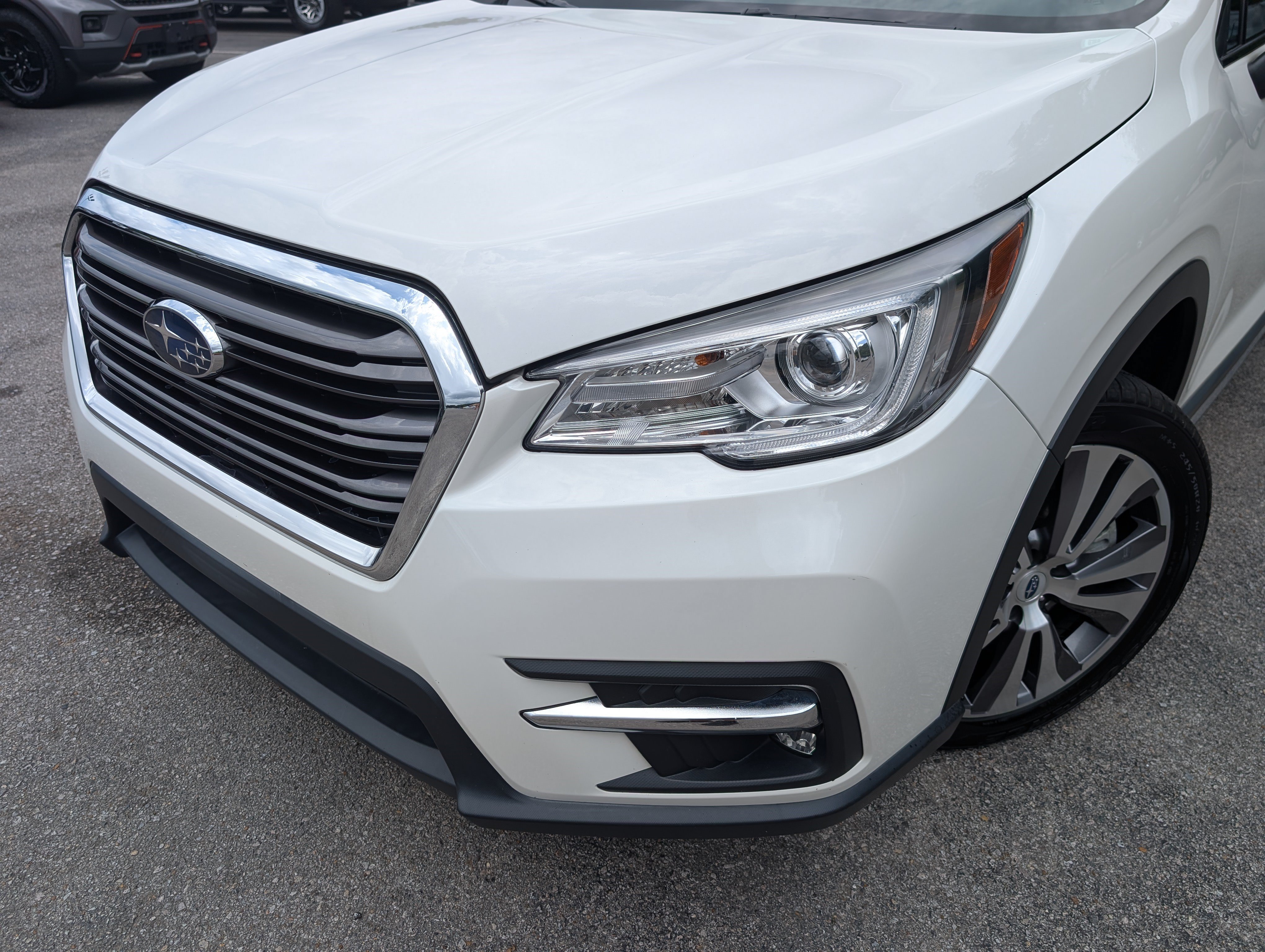 Used 2022 Subaru Ascent Limited AWD/4WD image 13