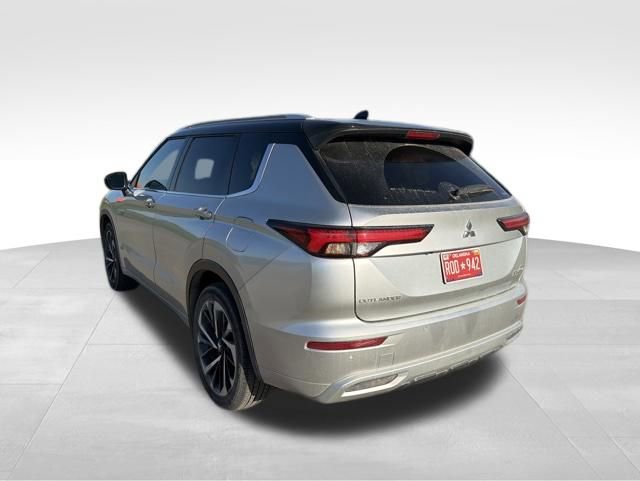 Used 2025 Mitsubishi Outlander SEL AWD/4WD image 5