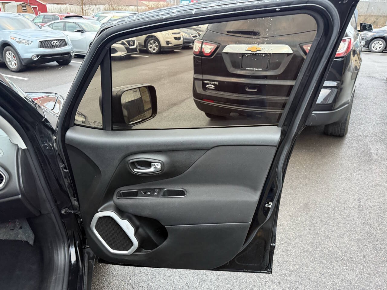 Used 2020 Jeep Renegade Sport FWD image 18