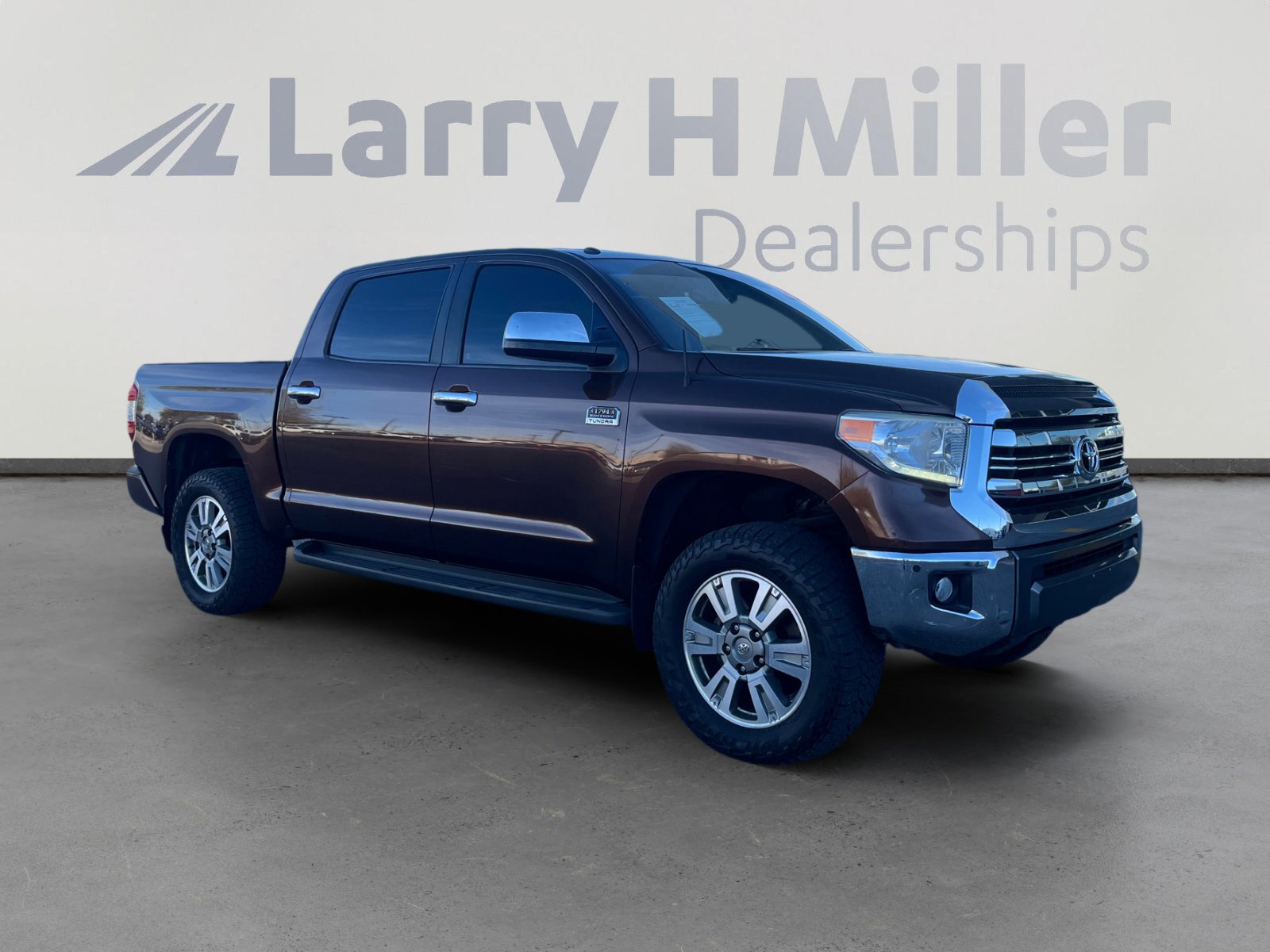 Used 2016 Toyota Tundra 1794 Edition image 7