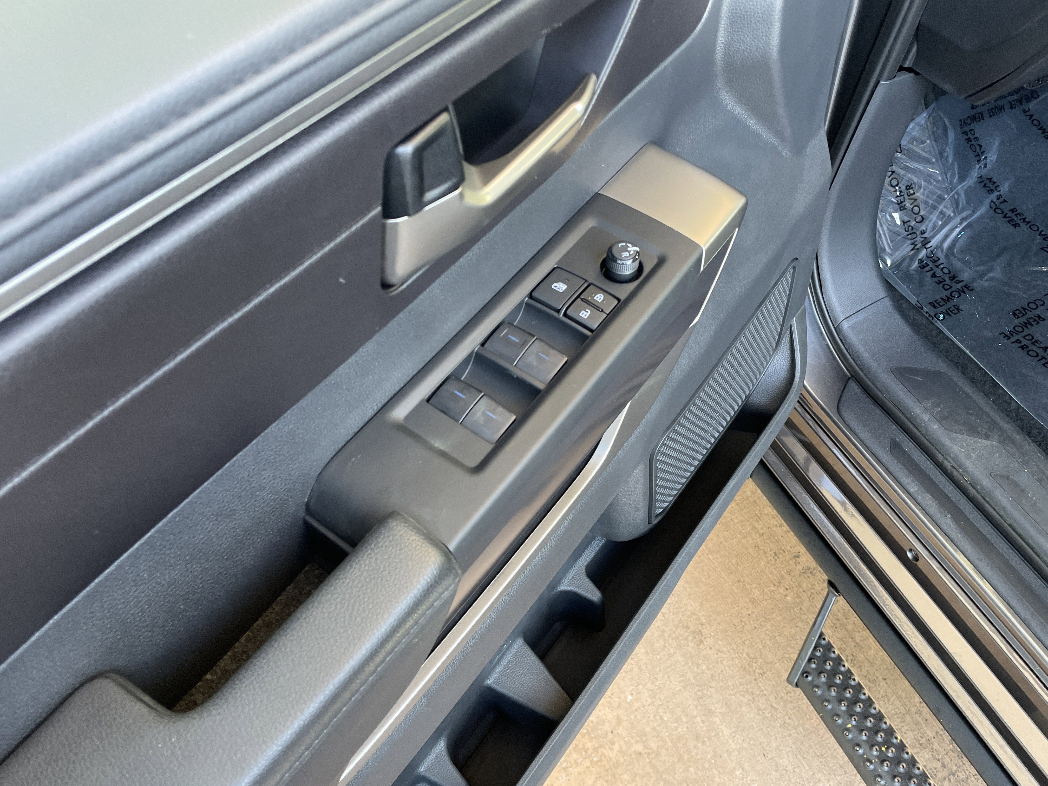 Used 2024 Toyota Tundra SR5 image 15