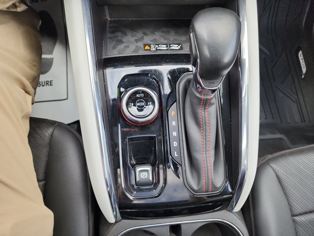 Used 2024 GMC Canyon AT4X AWD/4WD image 17
