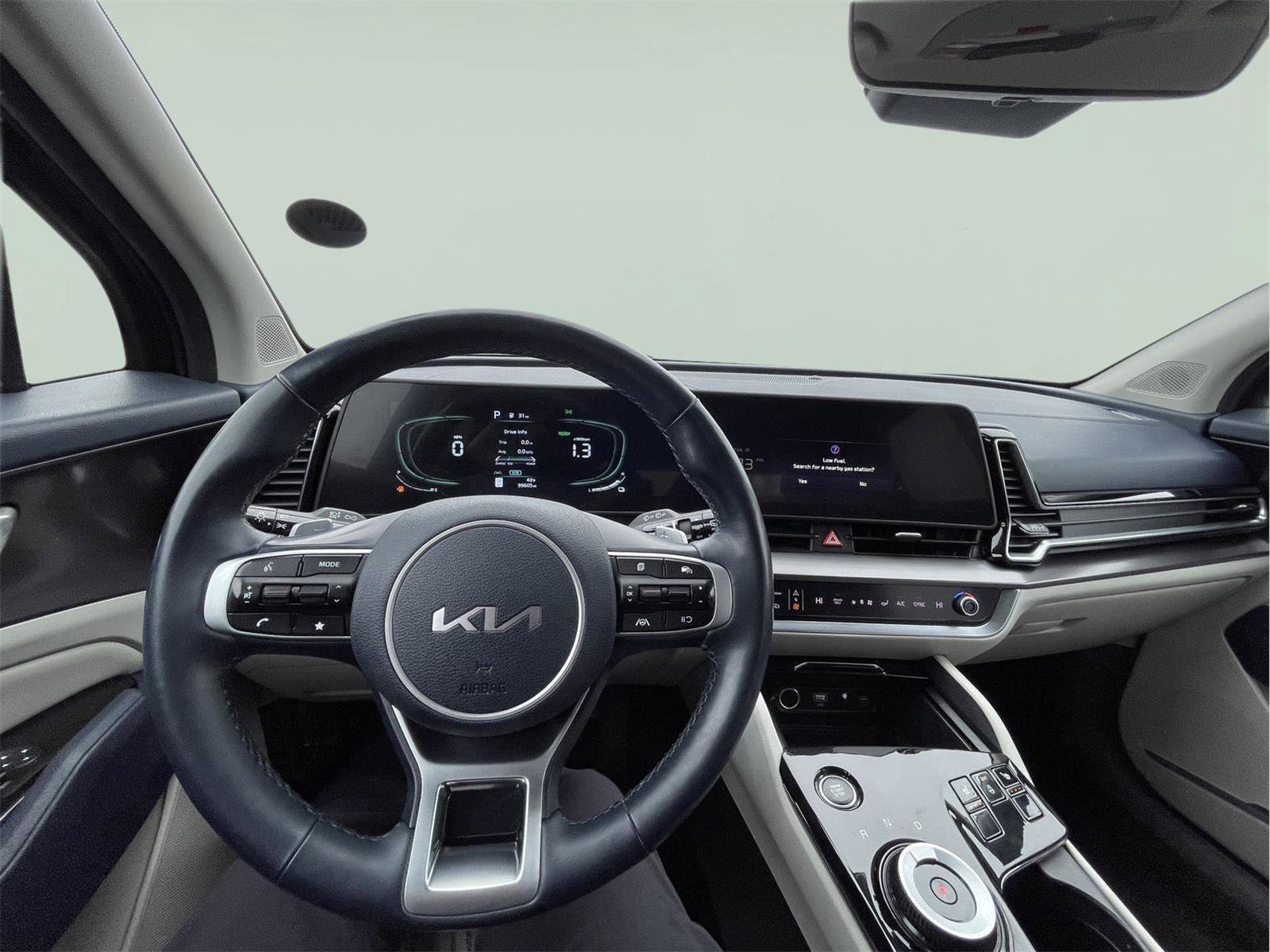 Used 2023 Kia Sportage EX image 25