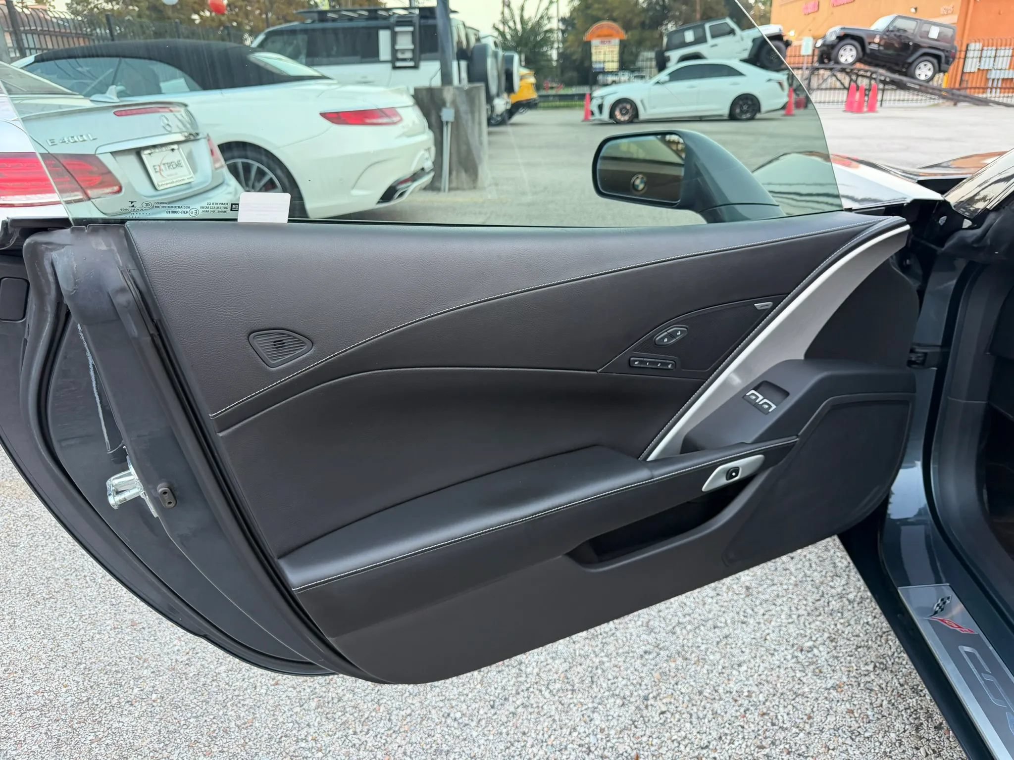 Used 2014 Chevrolet Corvette Stingray Coupe w/ 2LT Preferred Equipment Group RWD image 17