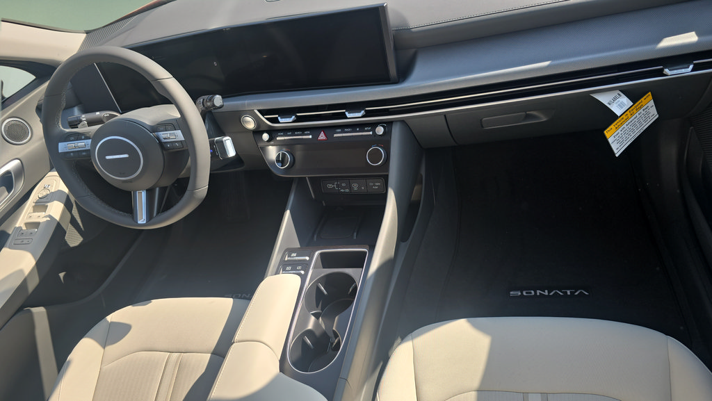 New 2026 Hyundai Sonata SEL AWD/4WD image 11