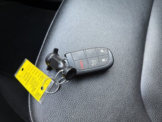 Used 2024 Jeep Compass Limited AWD/4WD image 34