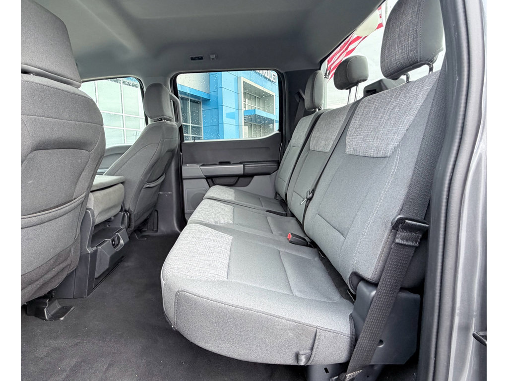 Used 2024 Ford F350 XLT image 29