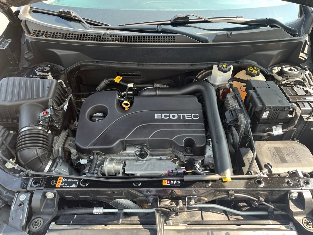 Used 2018 Chevrolet Equinox Premier FWD image 25