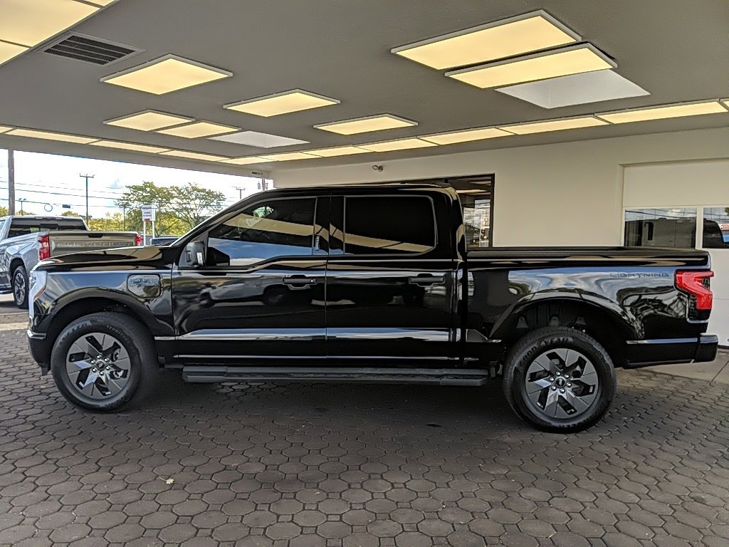 Certified 2024 Ford F150 Lightning XLT w/ Max Trailer Tow Package image 8