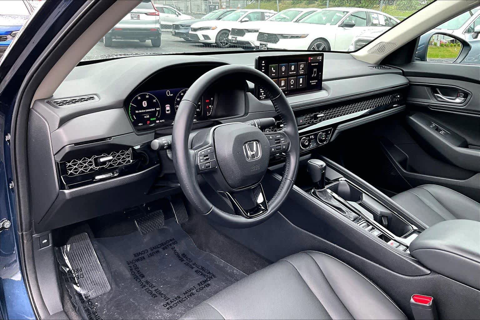 Used 2023 Honda Accord EX-L image 16