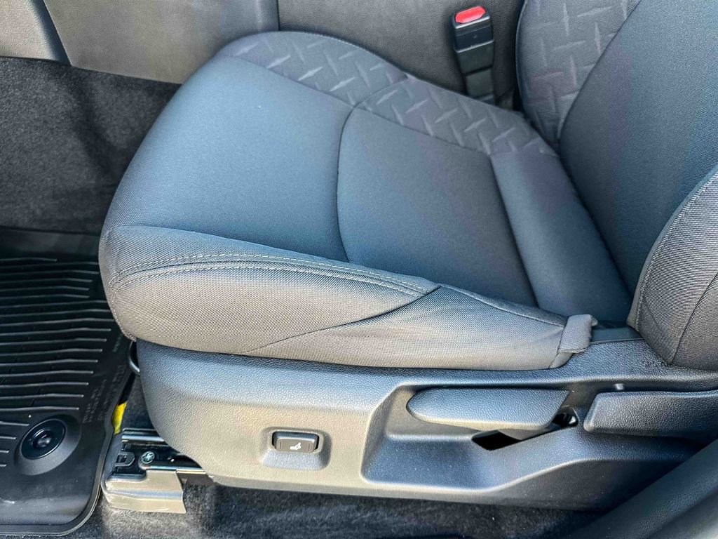 Used 2026 Toyota Tacoma SR image 15