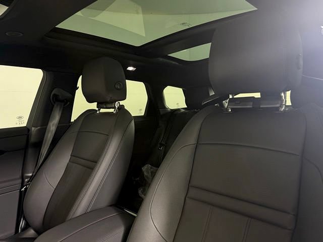 New 2026 Land Rover Range Rover Evoque S AWD/4WD image 6