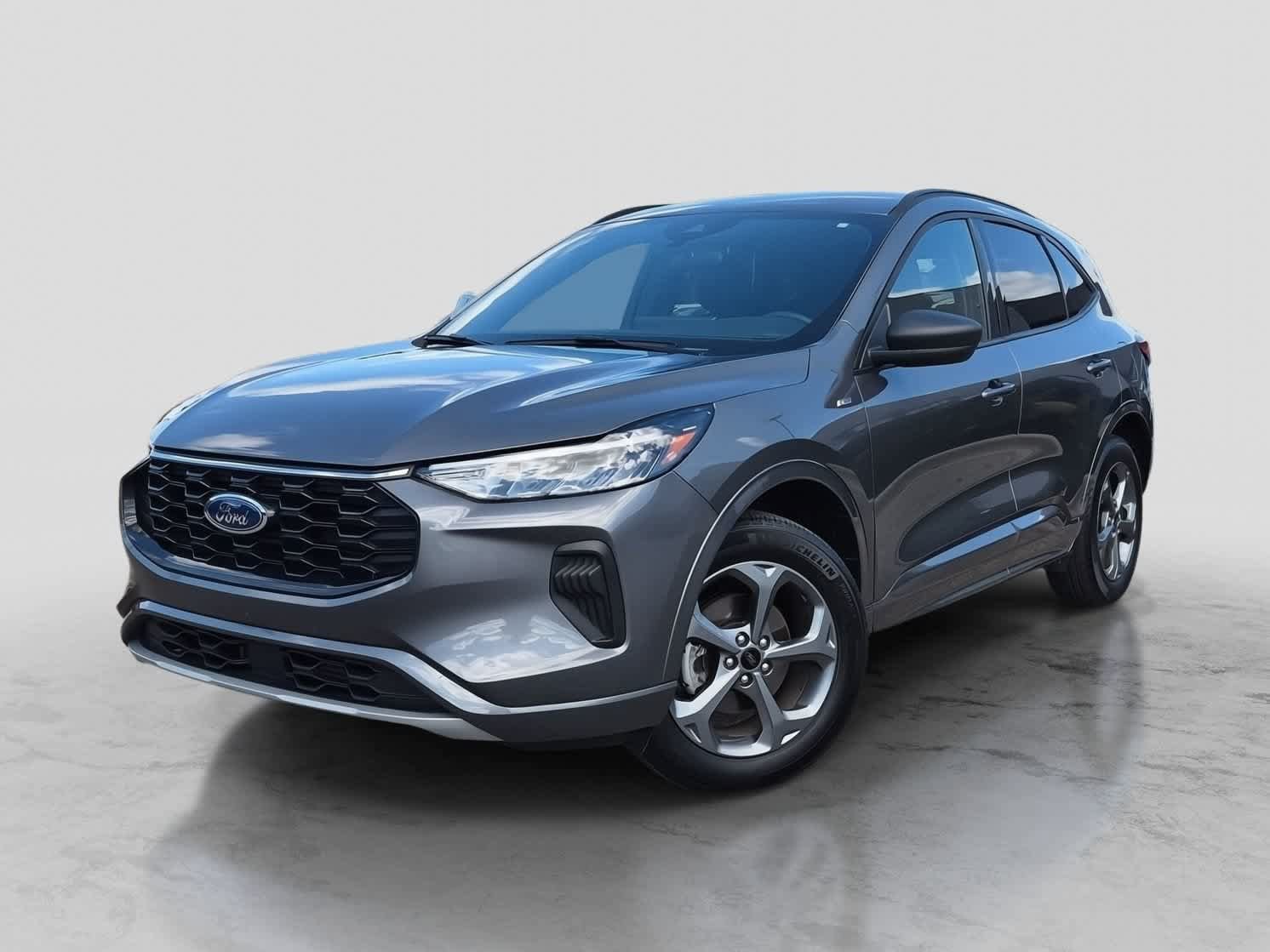 Certified 2024 Ford Escape ST-Line w/ Tech Pack #1 AWD/4WD image 1