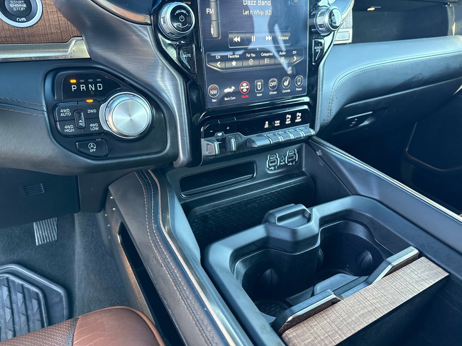 Used 2021 RAM 1500 Limited w/ Body Color Bumper Group image 25