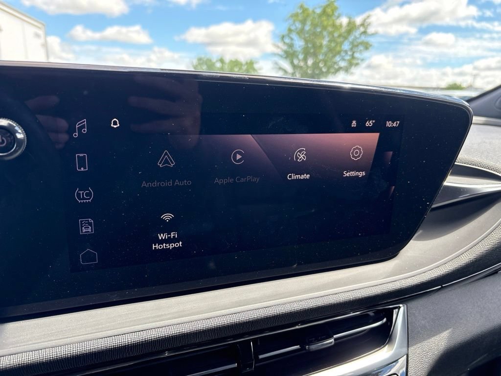 Used 2024 Buick Envista Sport Touring w/ Convenience I Package FWD image 23
